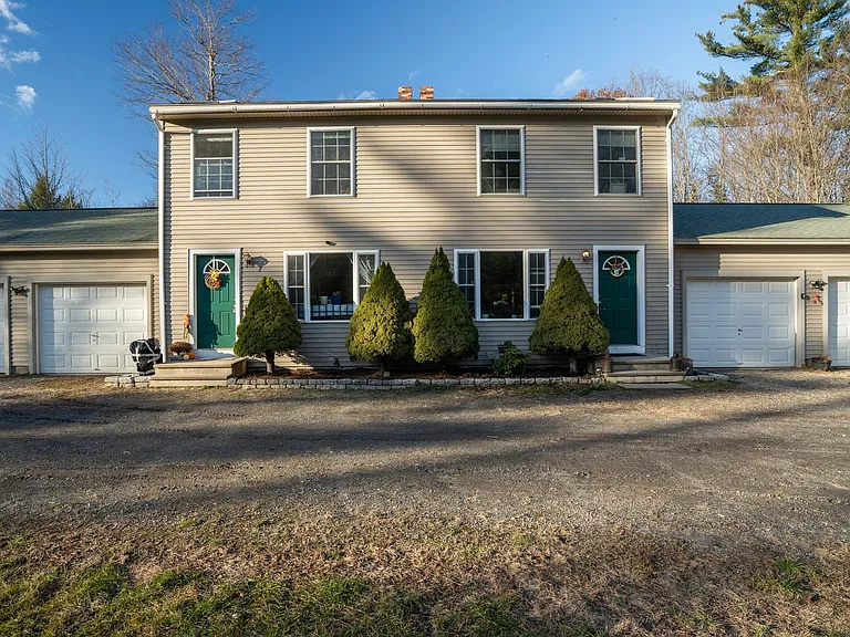 25 Deer Hill Ave — Photo 1
