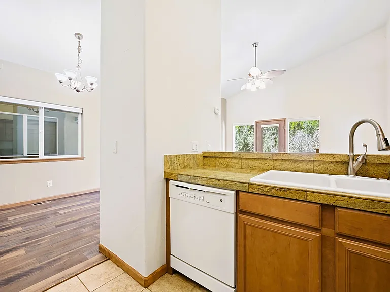9168 Black Mountain Dr #6 — Photo 11