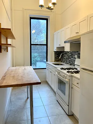 Rented by Access New York Group | media 7