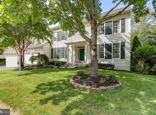 10016 Island Fog Ct, Bristow, VA 20136