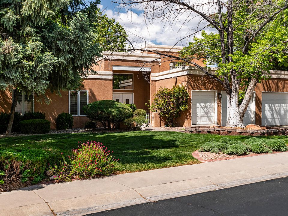 1st image of 9509 Tanoan Dr NE