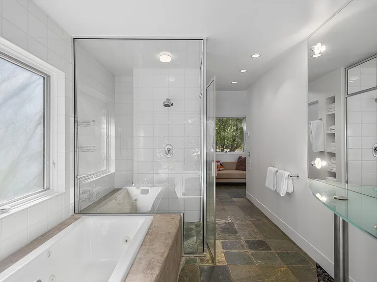 1270 Mountain View Dr — Photo 18
