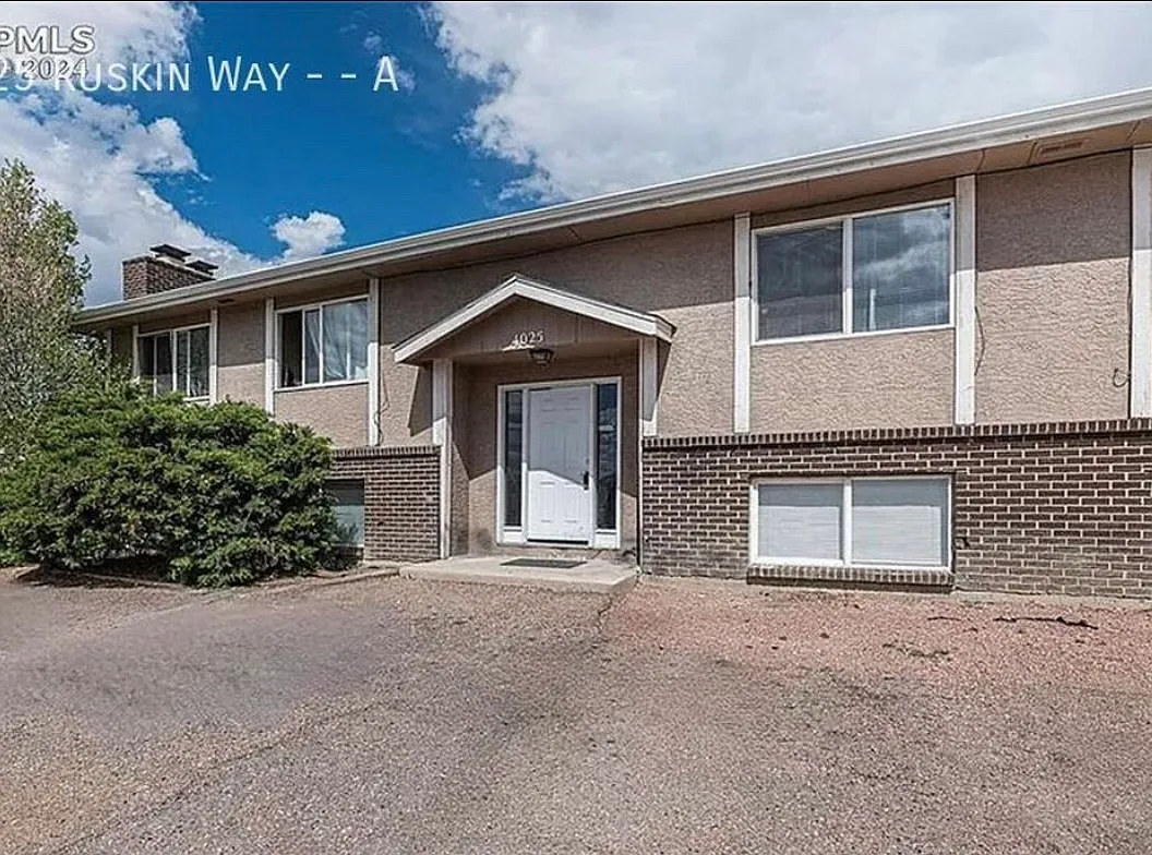 2 bed, 950 sqft, $1,550 — Photo 1