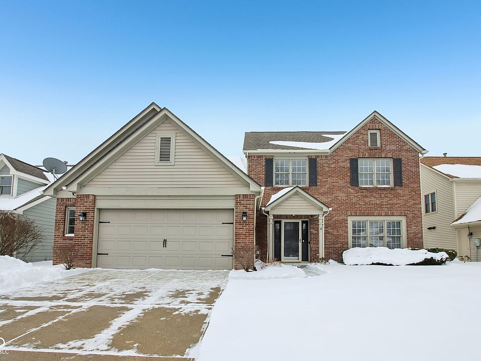 1st image of 8764 Woodstone Dr