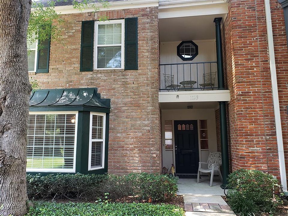 1st image of 1123 Country Place Dr