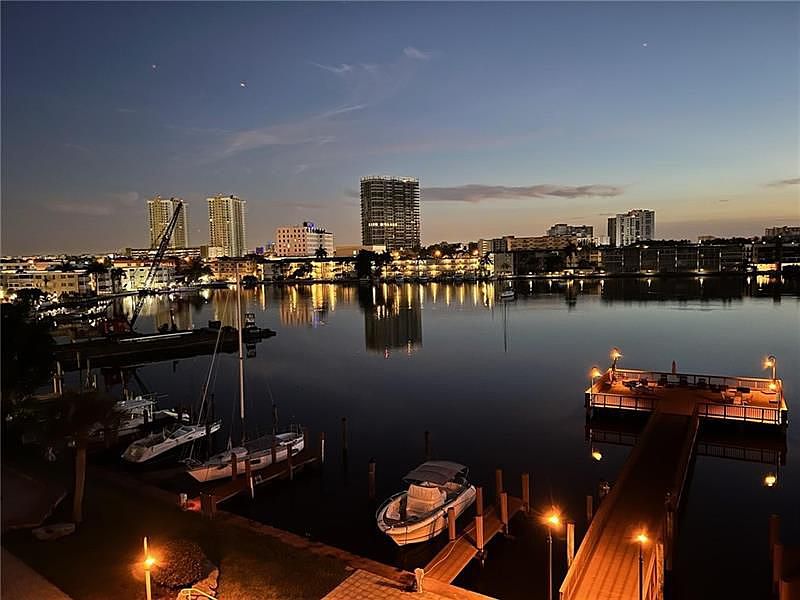 1st image of 400 Golden Isles Dr APT 36