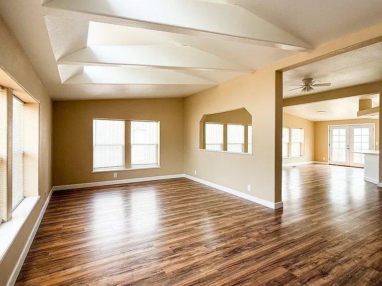6477 Boulder Way — Photo 20
