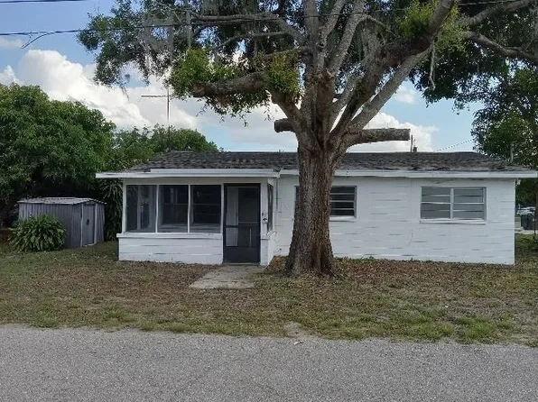 300 Joe Hilton St, Avon Park, FL 33825