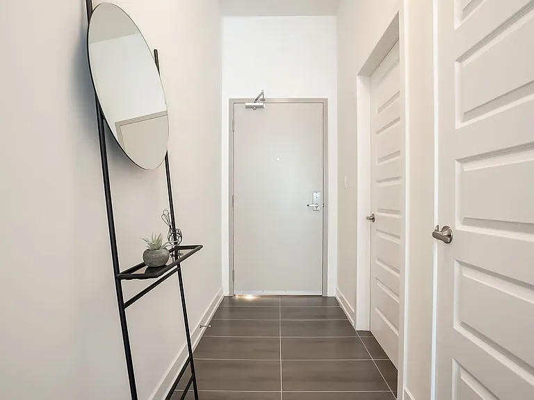 638 Center St — Photo 31