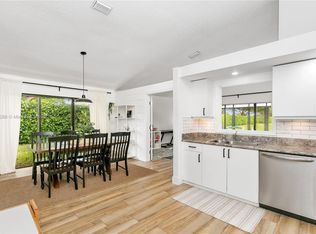 5329 Bolero Cir, Delray Beach, FL 33484