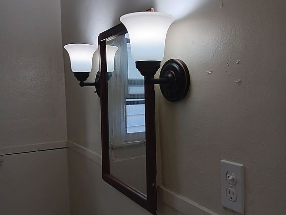 5th image of 17 Reiman St #1