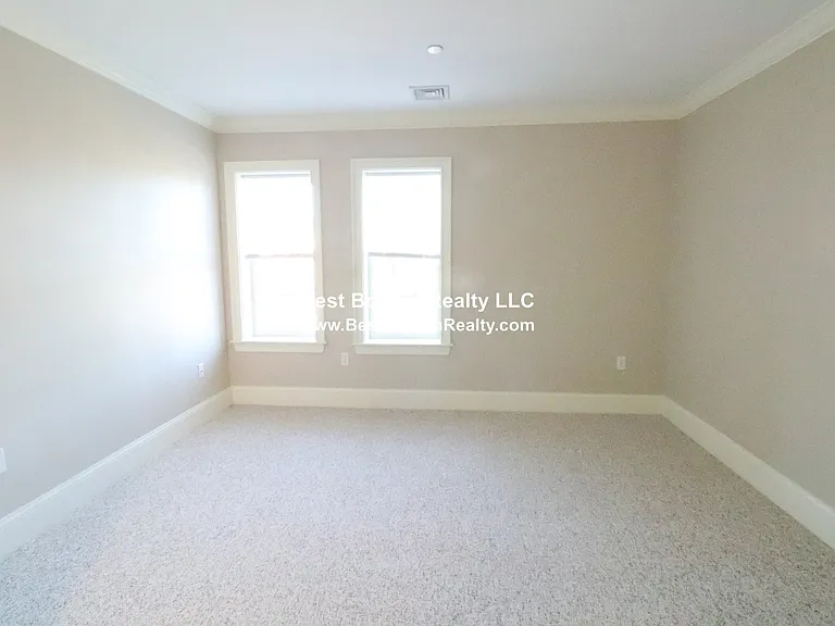 286 Main St #206 — Photo 14