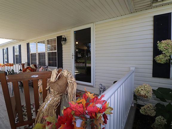 3rd image of 116 Michaels Ln