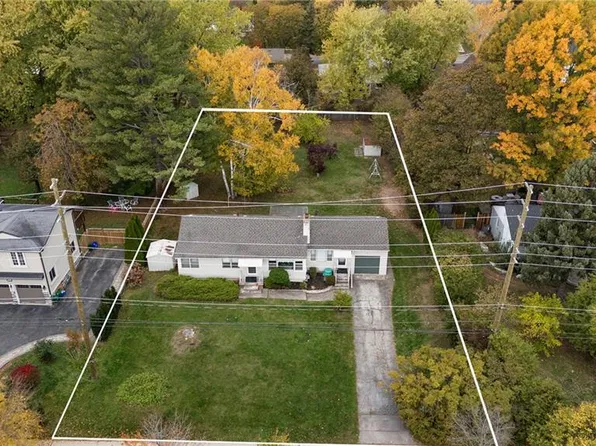 2455 Rebecca St, Oakville, ON L6L 2B1