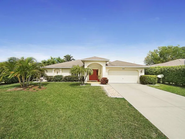 303 Aviation Pkwy, Cape Coral, FL 33904