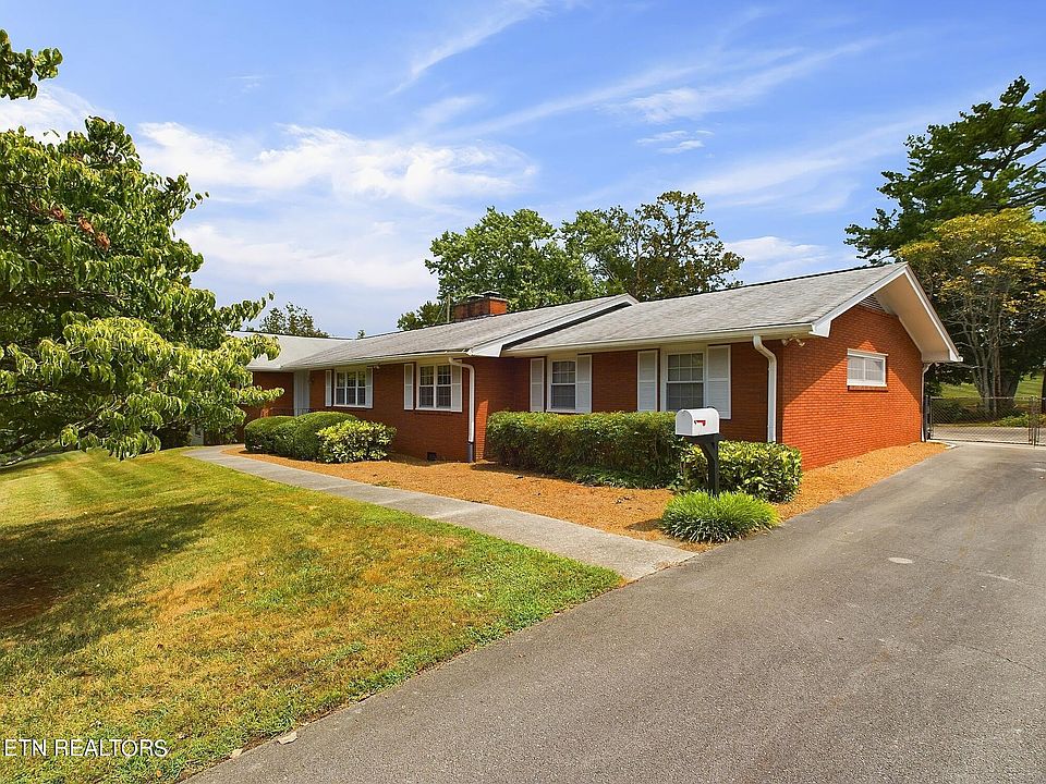 1st image of 7100 Cresthill Dr