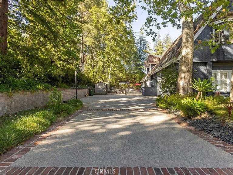 29155 Old Mill Creek Ln — Photo 4