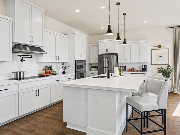 Fully loaded kitchen
