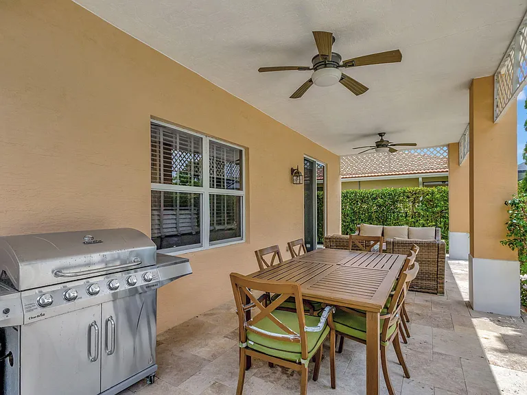 108 Parey Island Pl — Photo 10