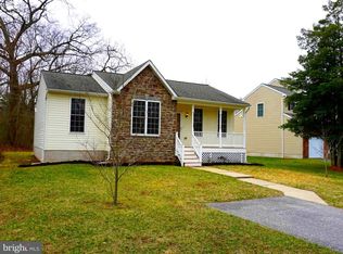 7782 W Shore Rd, Pasadena, MD 21122