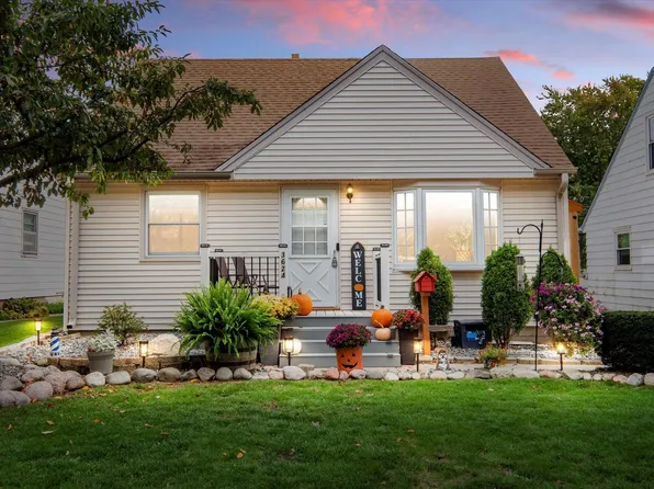 3624 South 85th STREET, Milwaukee, WI 53228