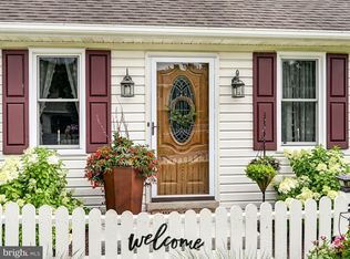 3194 Thistle Dr, Lancaster, PA 17601