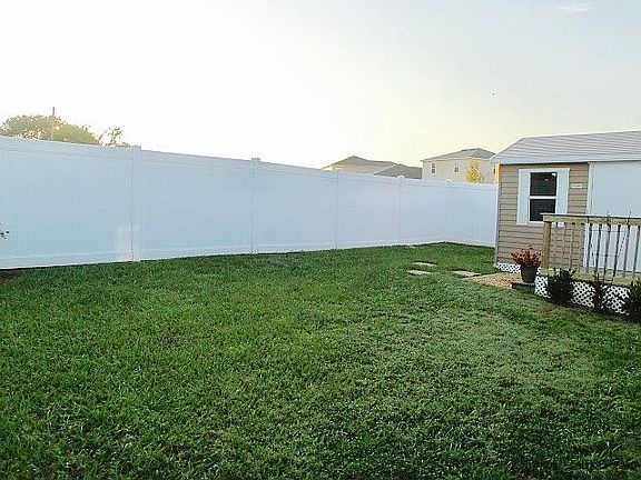 3rd image of 5810 Dornich Dr