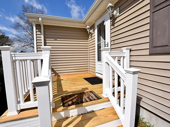 3rd image of 18 Padelford St