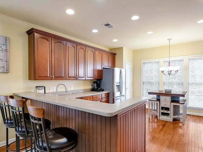 28 Croft Dr — Photo 11