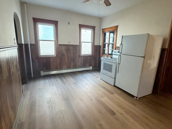 (undisclosed Address), Worcester, MA 01604