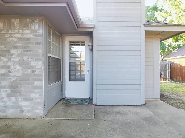 3109 N Bell Ave — Photo 27