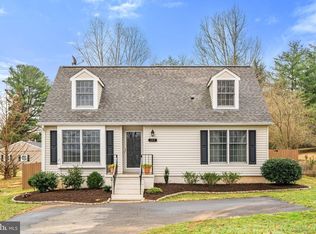 509 Foxcroft Rd, Warrenton, VA 20186