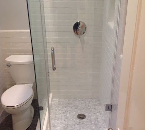 2nd image of 1401 Chestnut St #1