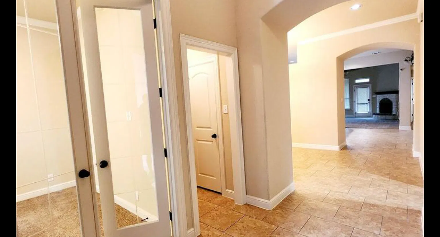 12234 Chambers Cv — Photo 2