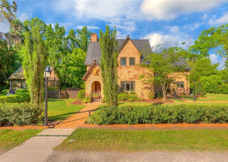 1st image of 3840 Willow Ave