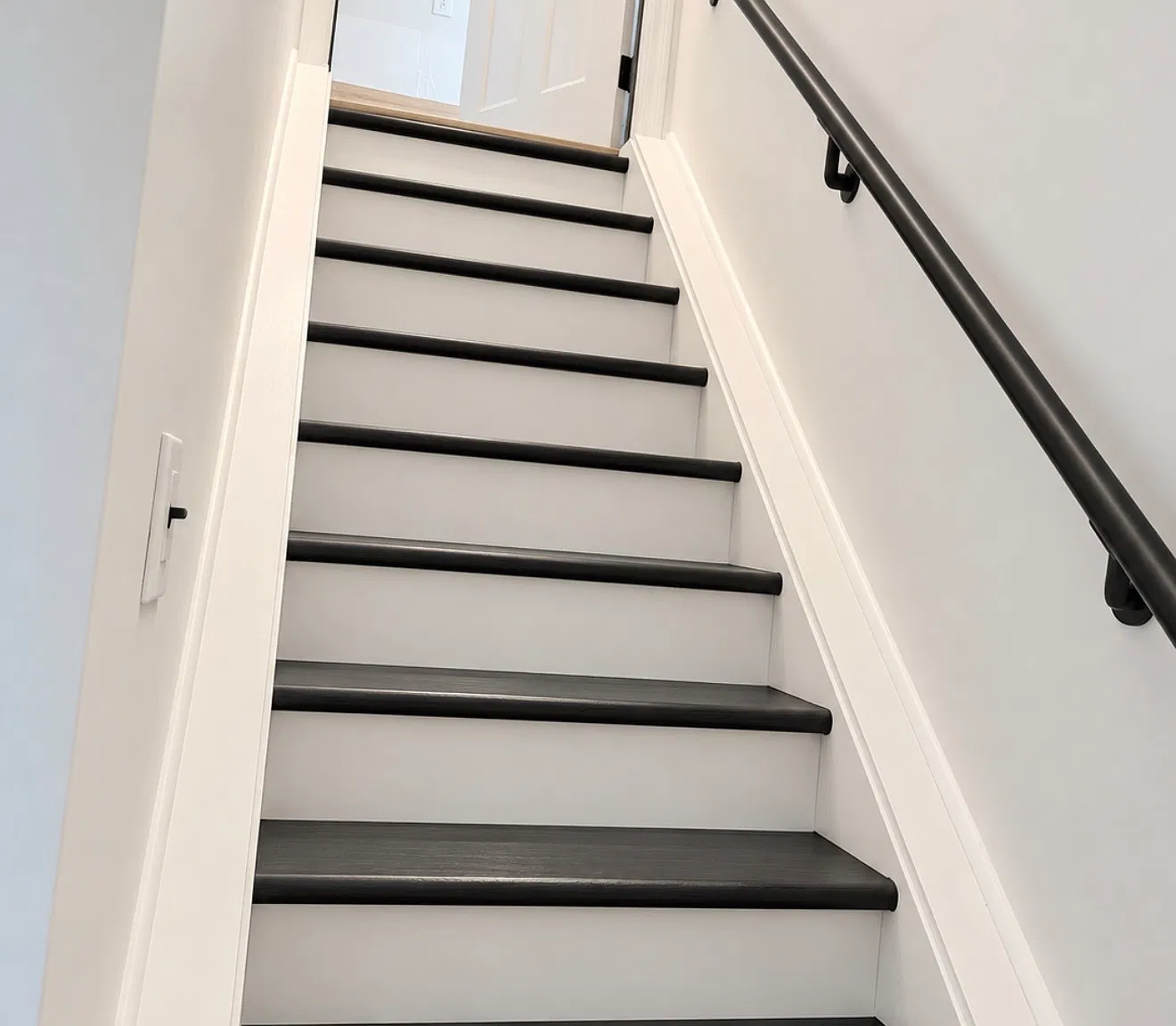2 bed, $3,195 — Photo 4