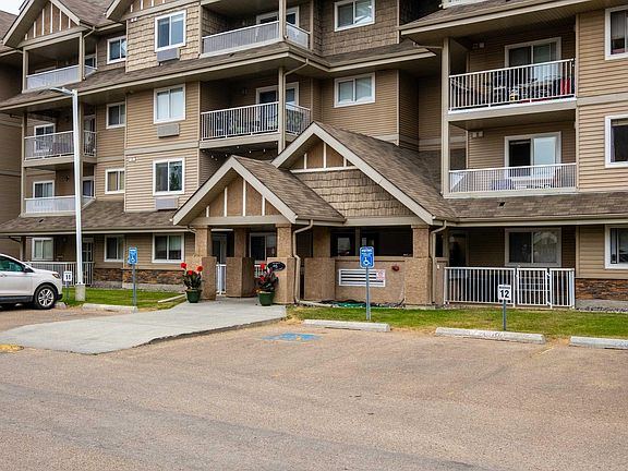 2nd image of 6 Spruce Ridge Dr #408