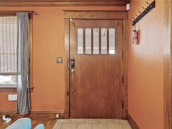 2nd image of 3937 College Ave