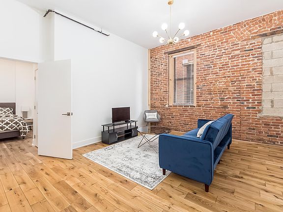 3rd image of 313 S 4th St #2L