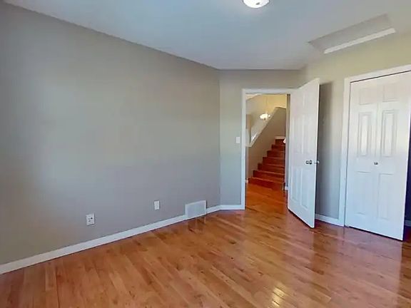 4th image of 294 Tocher Ave #1A