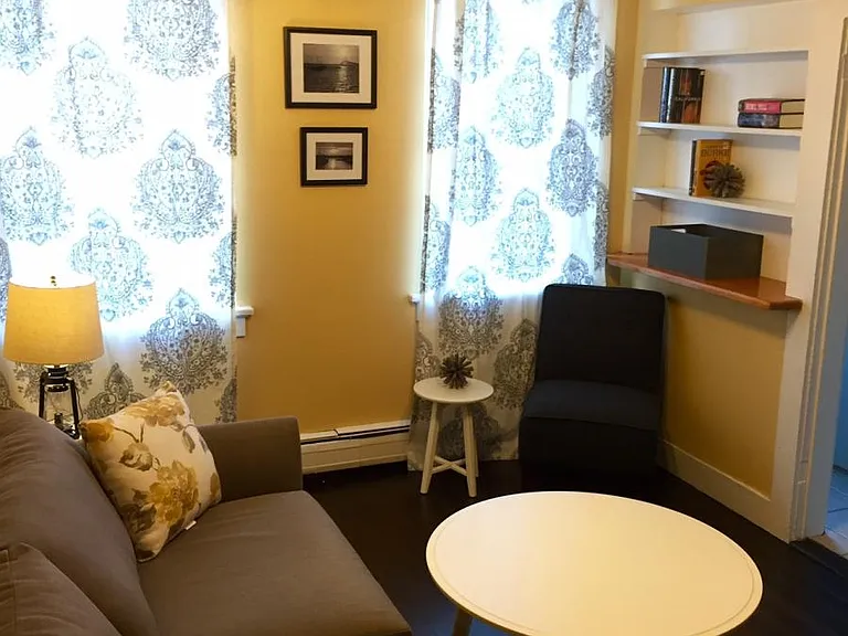 372 Thames St #2 — Photo 9
