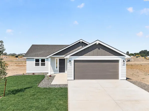 379 Voyager Ave, Prosser, WA 99350