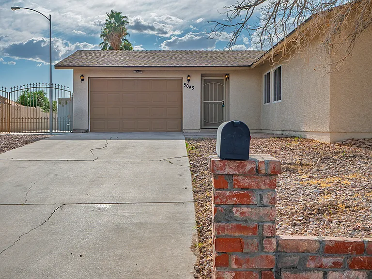 5045 Sepulveda Blvd — Photo 22