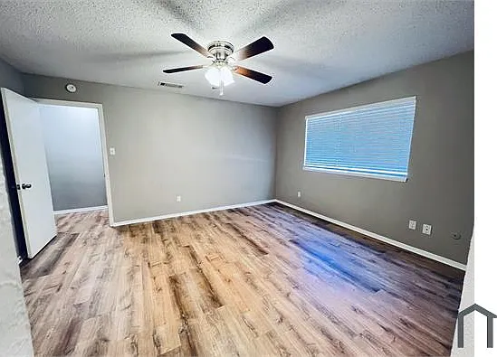 2102 Richwood Dr — Photo 13