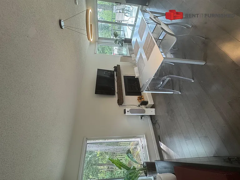 5620 Larson Pl — Photo 19