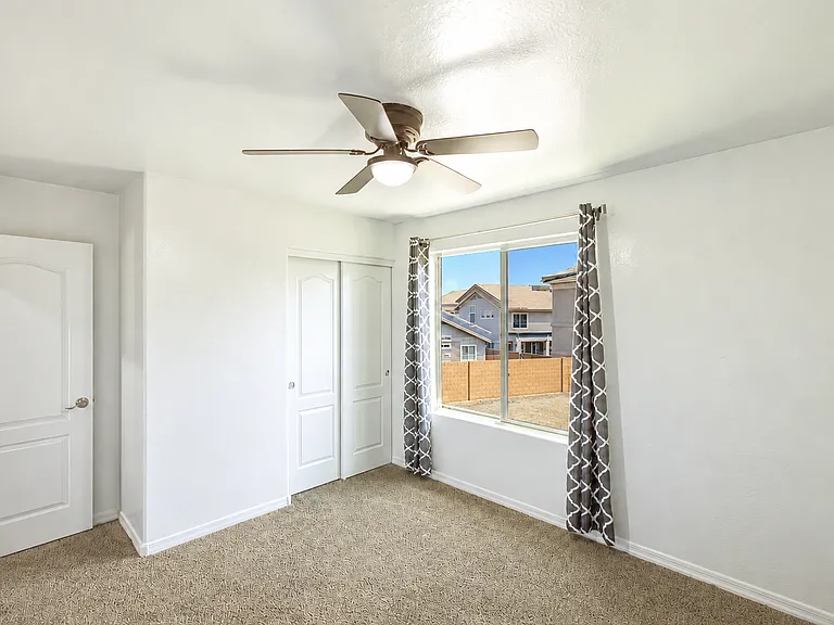 41396 W Rio Bravo Dr — Photo 23