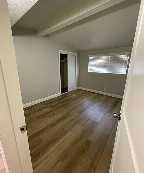 9390 3rd Ave — Photo 6