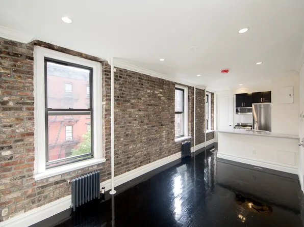 24 East 38th Street image 1 of 6
