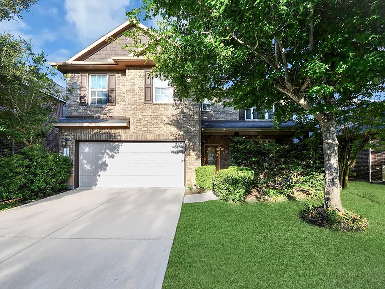 9619 W Amber Bluff Ln — Photo 2