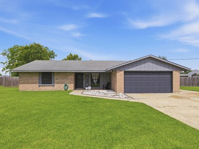 6808 Meadow Ridge Ln, Lake Charles, LA, 70605